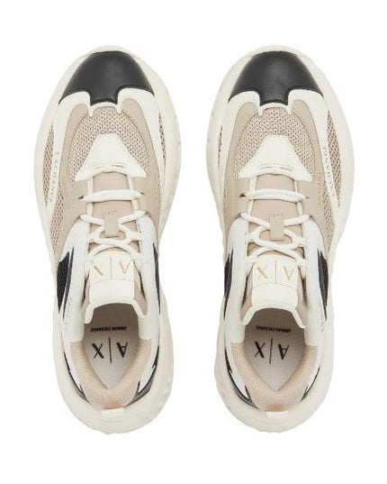 Armani Exchange scarpe lettering e dettagli grafici black script