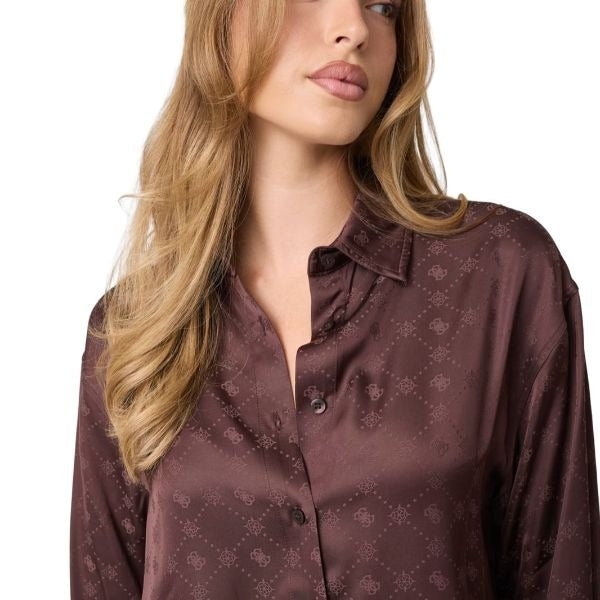 GUESS camicia donna vestibilità oversize colletto a camicia logo all over chiusura con bottoni colore marrone