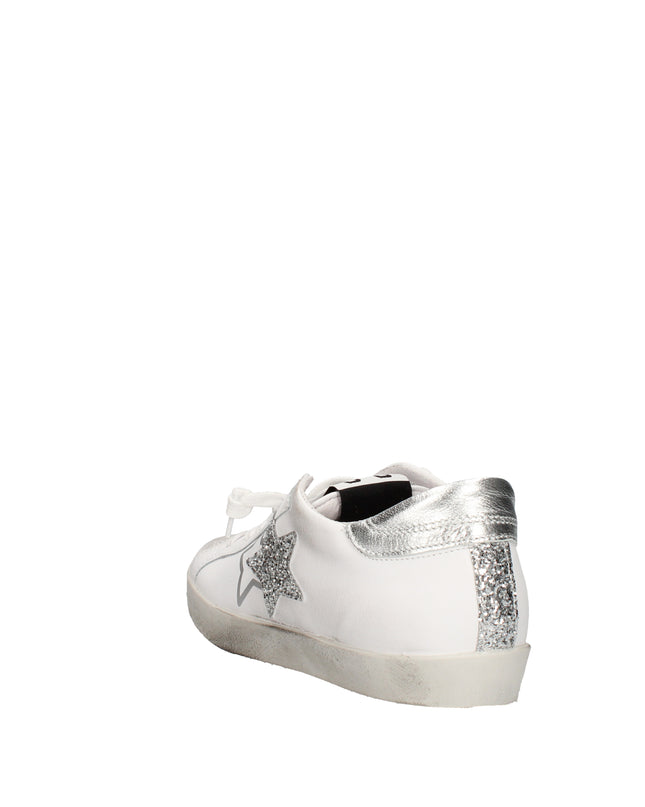 2Star sneakers in pelle con stelle glitter effetto used
