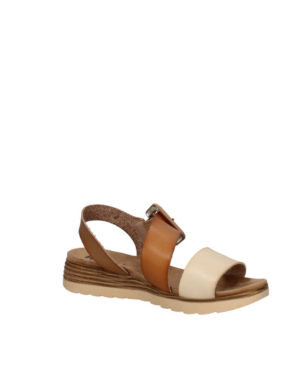 Refresh sandali in pelle con fasce incrociate