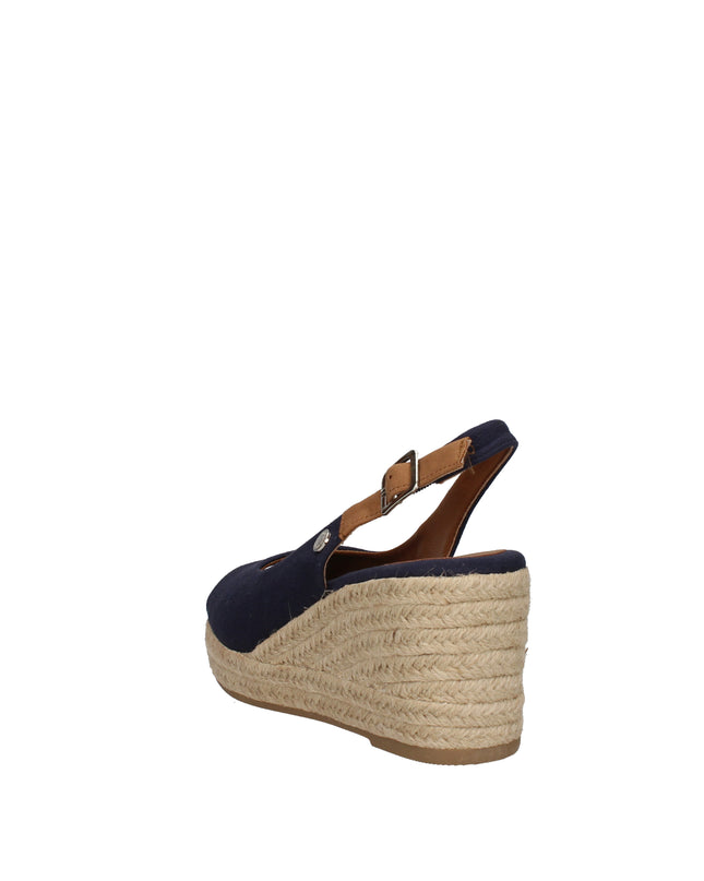 Refresh slingback spuntate in tessuto con zeppa in rafia