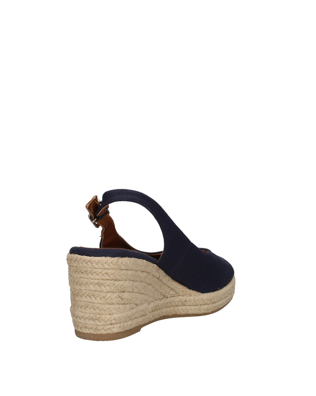 Refresh slingback spuntate in tessuto con zeppa in rafia