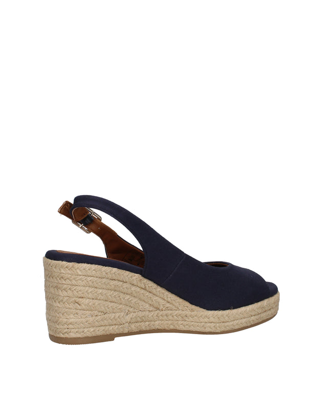 Refresh slingback spuntate in tessuto con zeppa in rafia