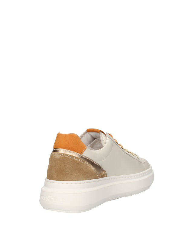 Nero Giardini sneakers in pelle e suede