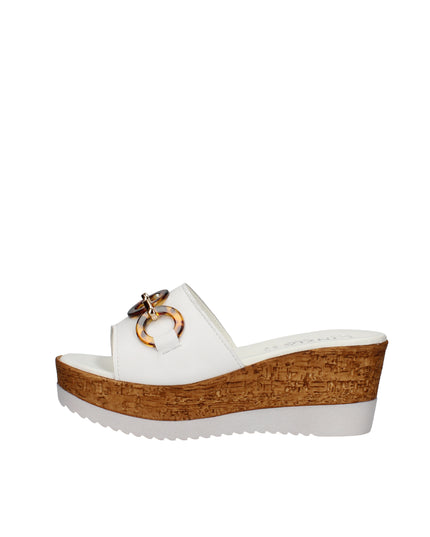 Cinzia Soft ciabatte con zeppa e catena decorativa