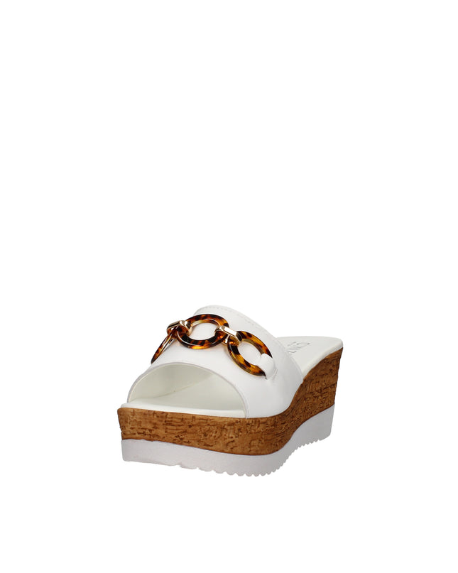 Cinzia Soft ciabatte con zeppa e catena decorativa