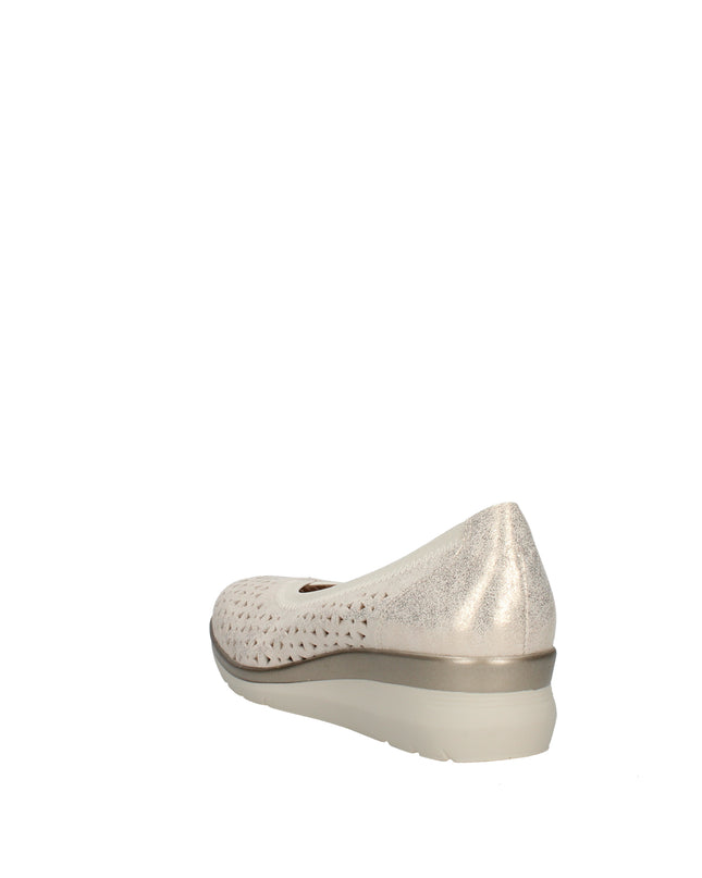 Pitillos mocassini con zeppa in pelle goffrata