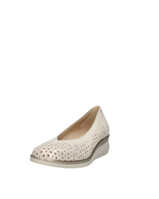 Pitillos mocassini con zeppa in pelle goffrata