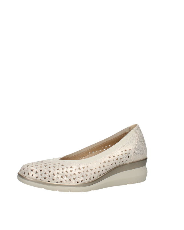 Pitillos mocassini con zeppa in pelle goffrata