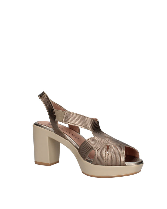 Pitillos sandali in poelle laminata con tacco a blocco