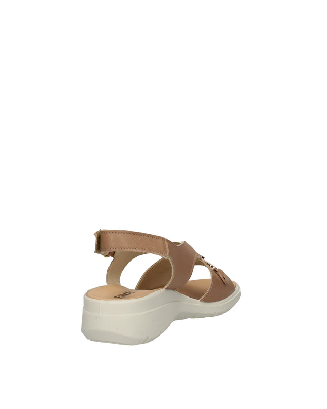 Enval Soft sandali in pelle con accessorio e chiusura a strappo