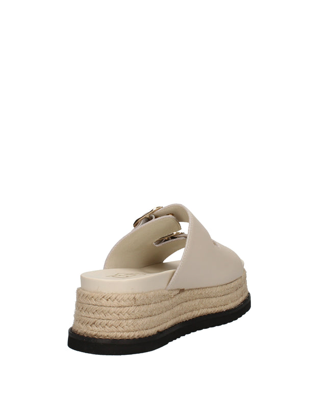 Cult Doja 4515 sandali con doppia fibbia e zeppa in rafia