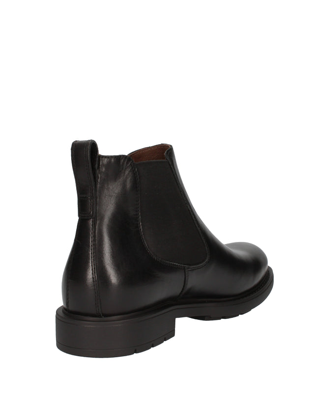 Nero Giardini stivaletti chelsea in pelle nera