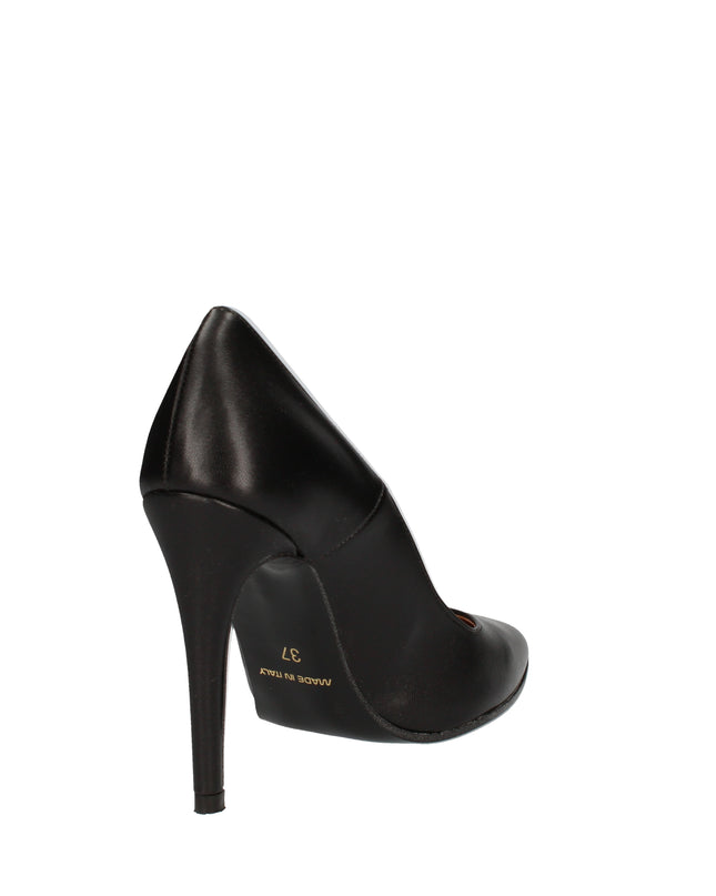 Pregunta decolletè in pelle