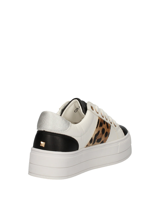 Gio Cellini sneakers con fondo a cassetta, scritte e applicazione animalier