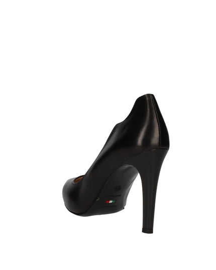 Nero Giardini decolletè in pelle con tacco a stiletto