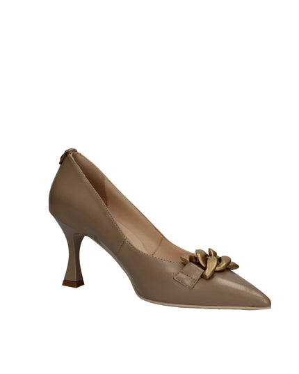 Nero Giardini decolletè con tacco a clessidra e catena