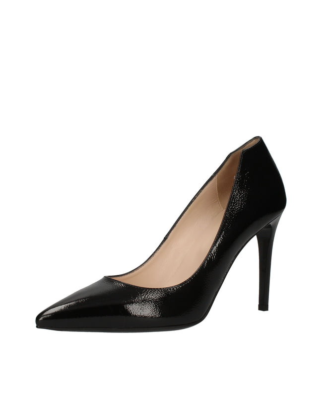 Nero Giardini decolletè in vernice con tacco sottile