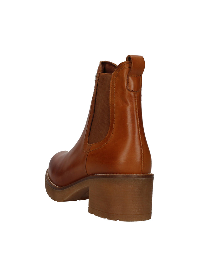 Pitillos stivaletti chelsea in pelle con tacco